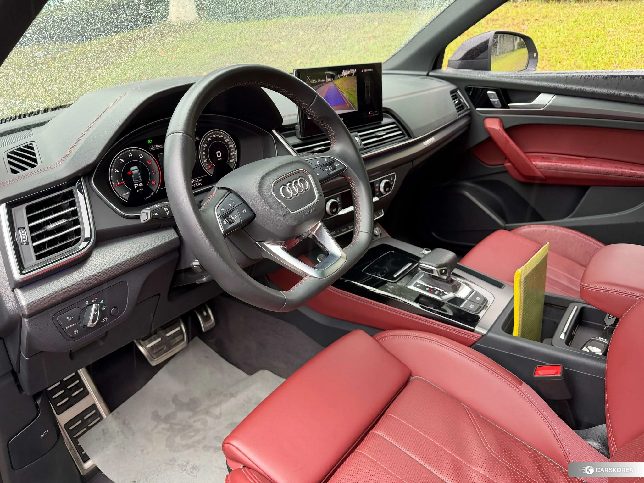 Audi Q5L 2023 Серебристо-серый из Китая