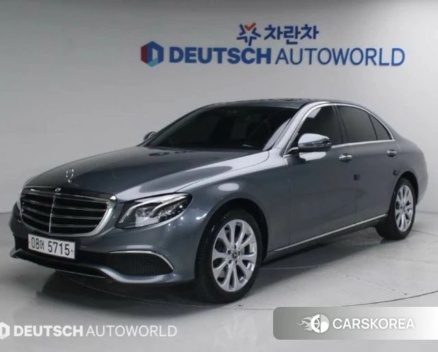 Mercedes-Benz E-Class W213 2019 Серый из Кореи