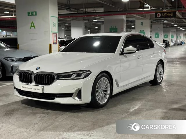 BMW 5 Series (G30) 2022 Белый из Кореи