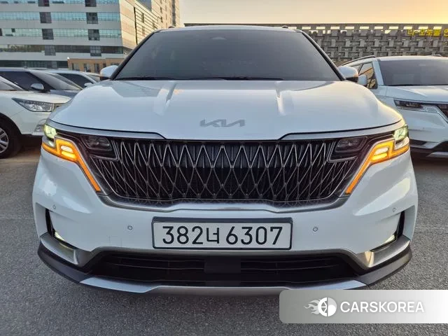 Kia Carnival 4th generation 2022 Белый из Кореи