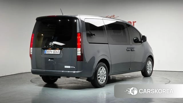 Hyundai Staria 2025 Серый из Кореи