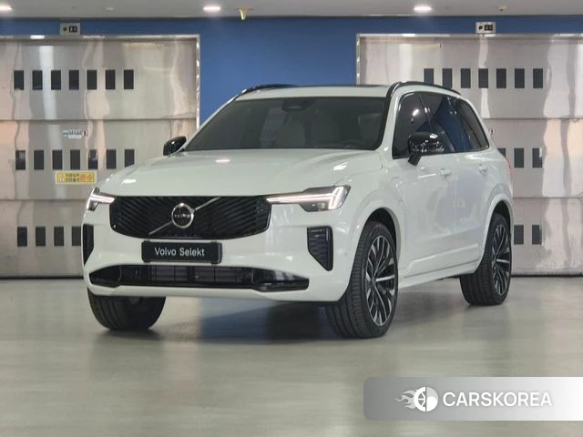 Volvo XC90 second Generation 2025 Белый из Кореи