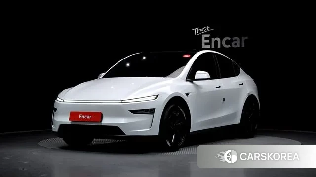 Tesla Model Y 2025 Белый из Кореи