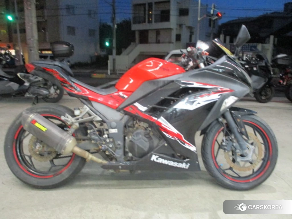 Проданный Kawasaki NINJA 250 2013 из Японии