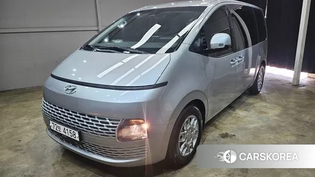 Hyundai Staria 2021 Серебряный из Кореи