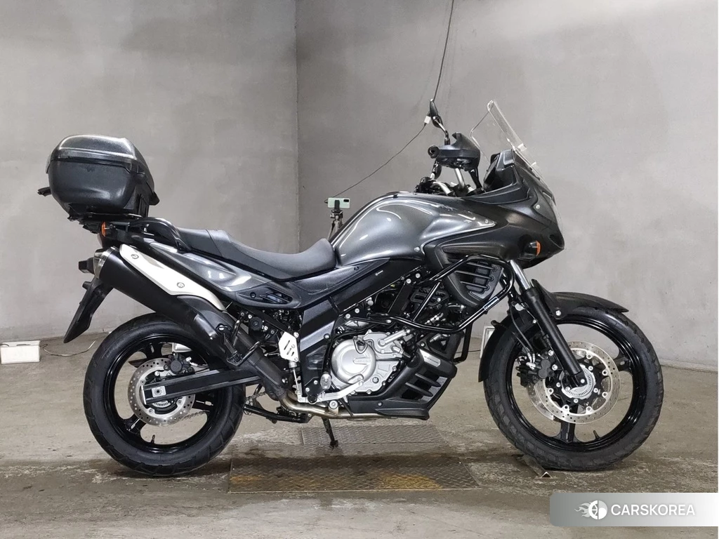 Проданный Suzuki V-STROM 650 DL650 2014 из Японии