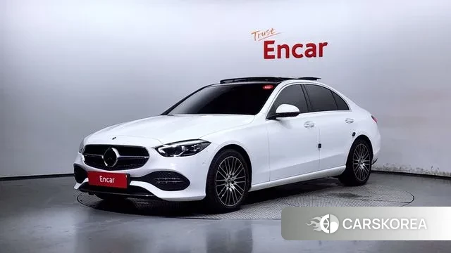 Mercedes-Benz C-Class W206 2024 Белый из Кореи