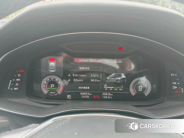 Audi A6L 2023 Черный из Китая