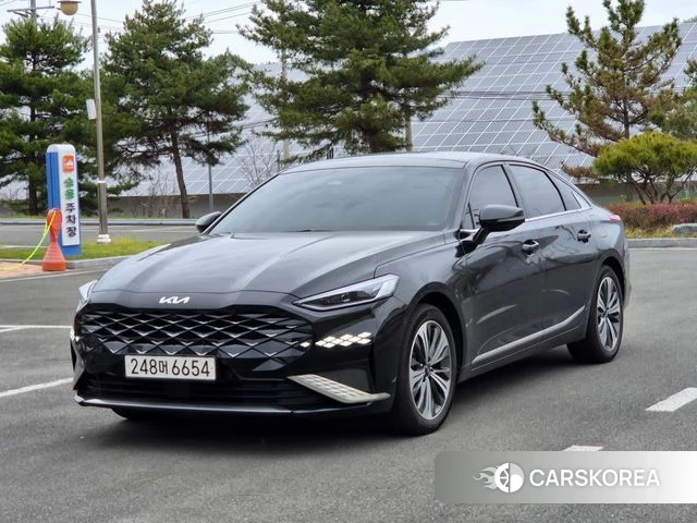 Kia K8 2023 Черный из Кореи