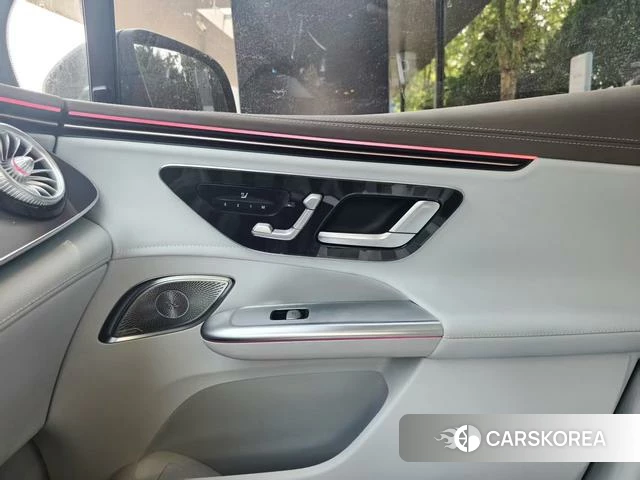 Mercedes-Benz EQE SUV 2026 Белый из Китая