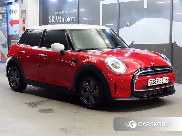 Mini Cooper 2022 Красный из Кореи
