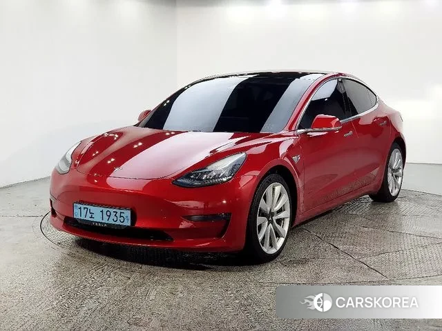 Tesla Model 3 2020 Красный из Кореи