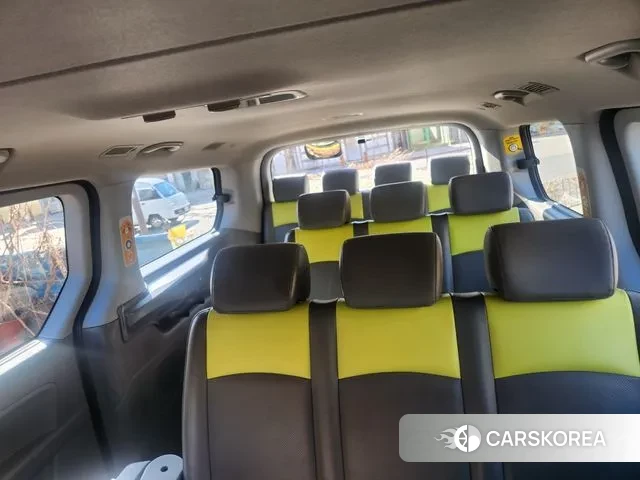 Hyundai The New Grand Starex 2020 Желтый из Кореи