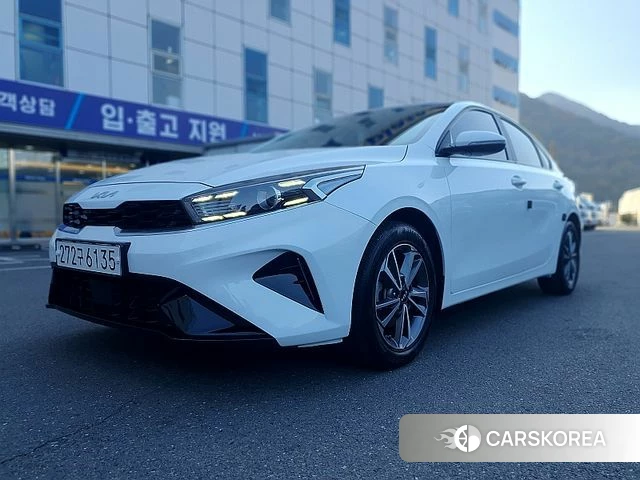 Kia The New K3 2nd generation 2022 Белый из Кореи