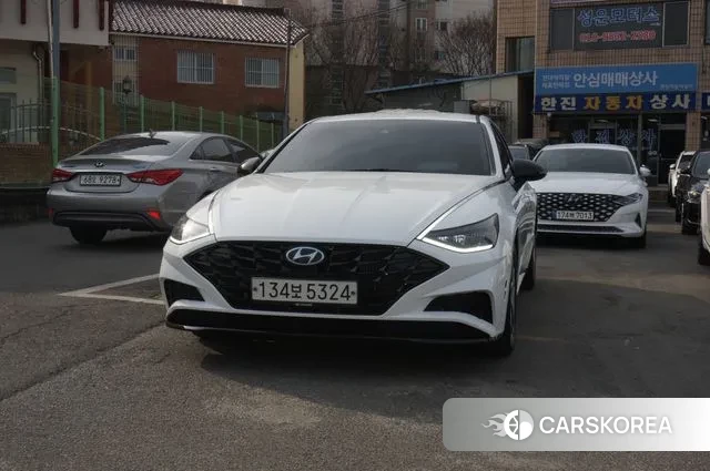 Hyundai Sonata (DN8) 2020 Белый из Кореи