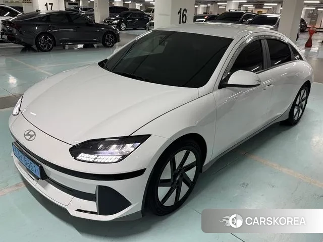 Hyundai Ionic 6 2022 Белый из Кореи