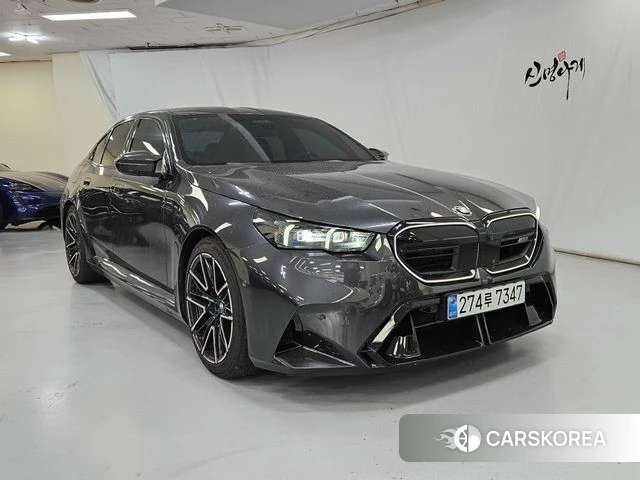 BMW M5 (G90) 2026 Серый из Кореи
