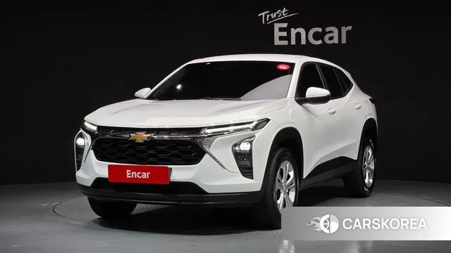 Chevrolet (GM Daewoo) Trax Crossover 2024 Белый из Кореи