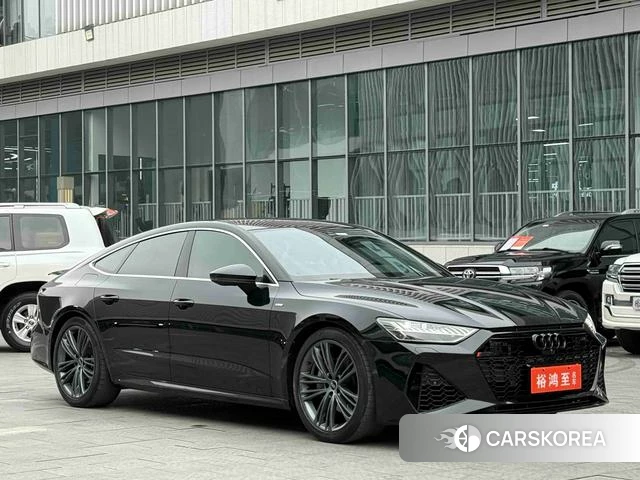 Audi A7 2024 Черный из Китая