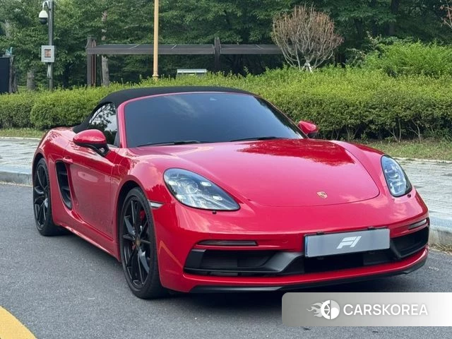 Porsche 718 Boxster 2019 Красный из Кореи