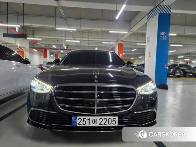 Mercedes-Benz S-Class W223 2023 Черный из Кореи