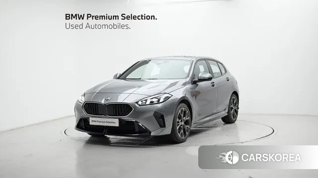 BMW 1 Series (F70) 2025 Серебристо-серый из Кореи