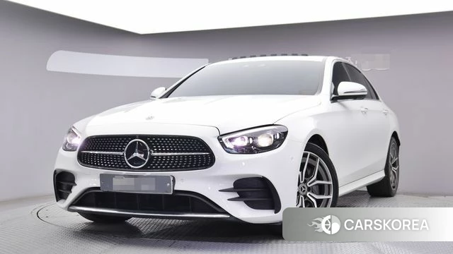 Mercedes-Benz E-Class W213 2020 Белый из Кореи