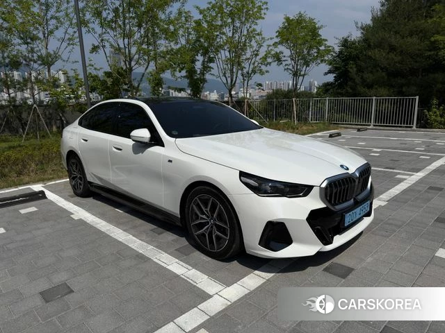 BMW i5 (G60) 2024 Белый из Кореи