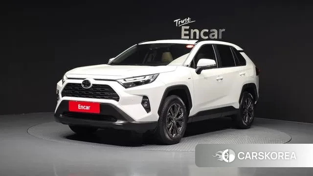 Toyota RAV4 5th Generation 2025 Белый из Кореи