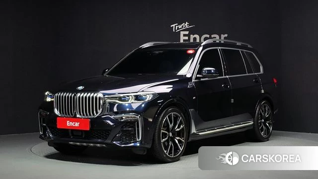 BMW X7 (G07) 2021 Черный из Кореи