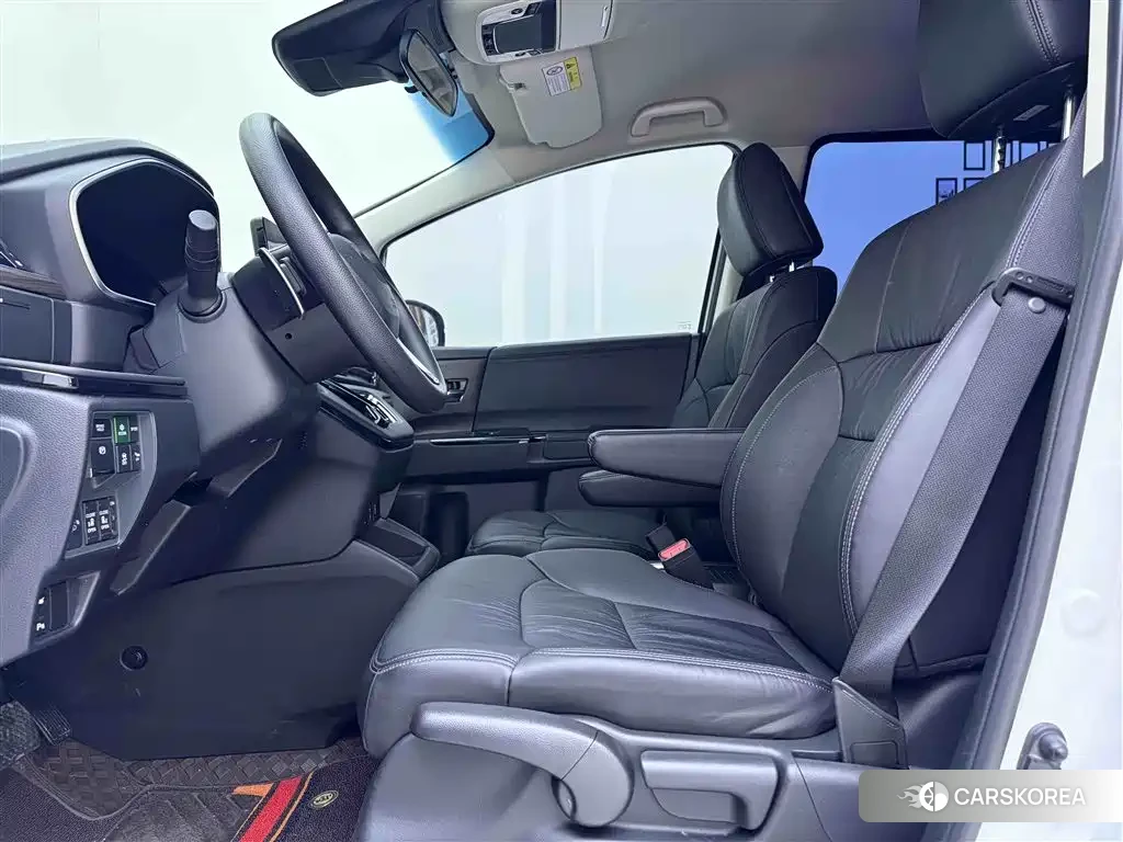 Honda Odyssey 2024 Белый из Китая