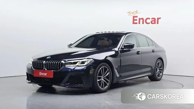 BMW 5 Series (G30) 2022 Черный из Кореи