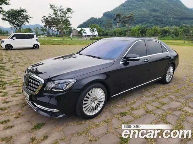 Mercedes-Benz S-Class W222 2020 Черный из Кореи