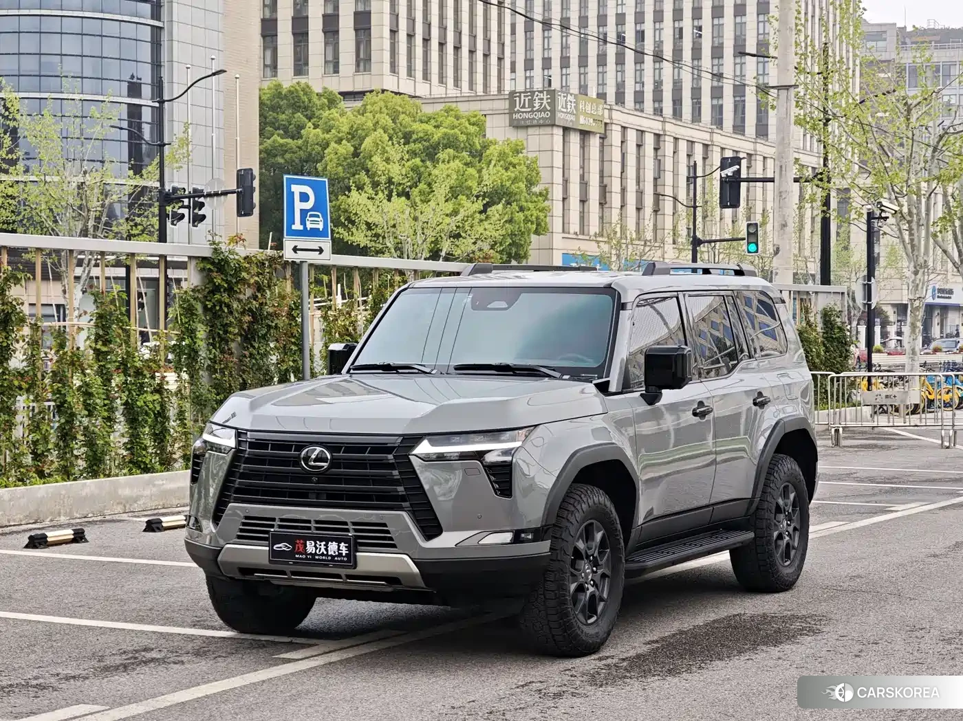 Lexus GX 2024 Silver/gray из Китая