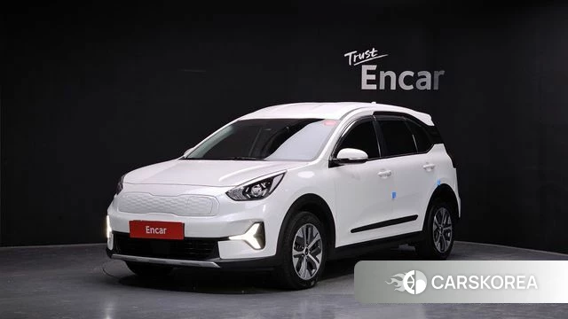 Kia Niro Plus 2022 Белый из Кореи
