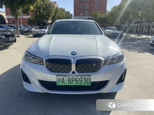 BMW i3 2023 Белый из Китая
