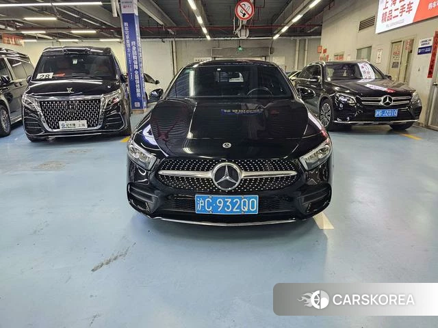 Mercedes-Benz Class A 2022 Черный из Китая