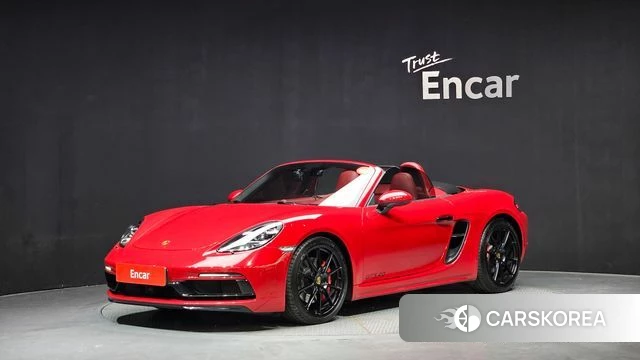 Porsche 718 Boxster 2024 Красный из Кореи