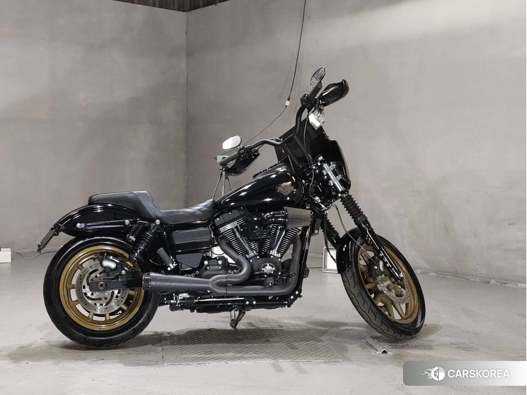 Проданный Harley-Davidson Dyna Low Rider FXDLS1800 2017 из Японии