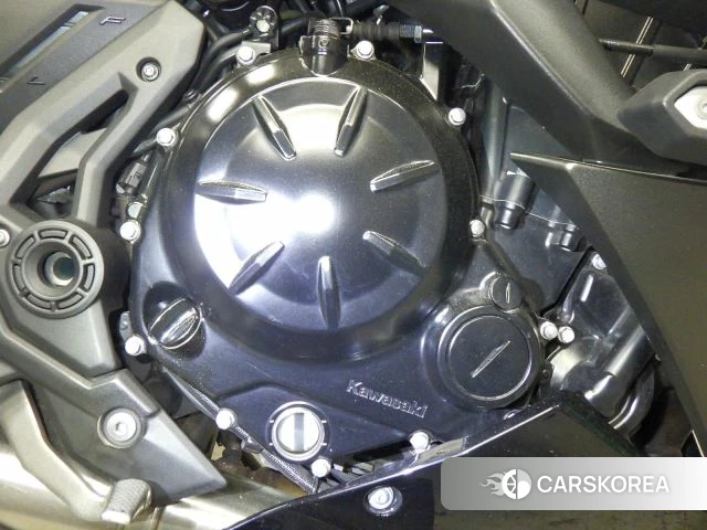 Engine photo
