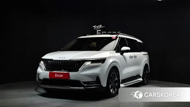 Kia Carnival 4th generation 2023 Белый из Кореи