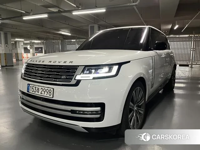 Land Rover Range Rover 5th Generation 2022 Белый из Кореи