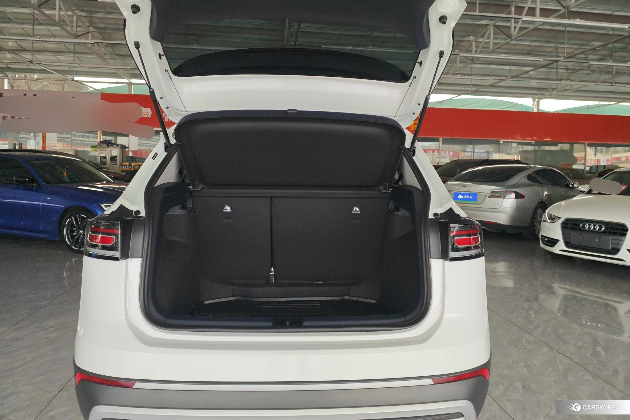 Volkswagen Tharu 2024 Белый из Китая
