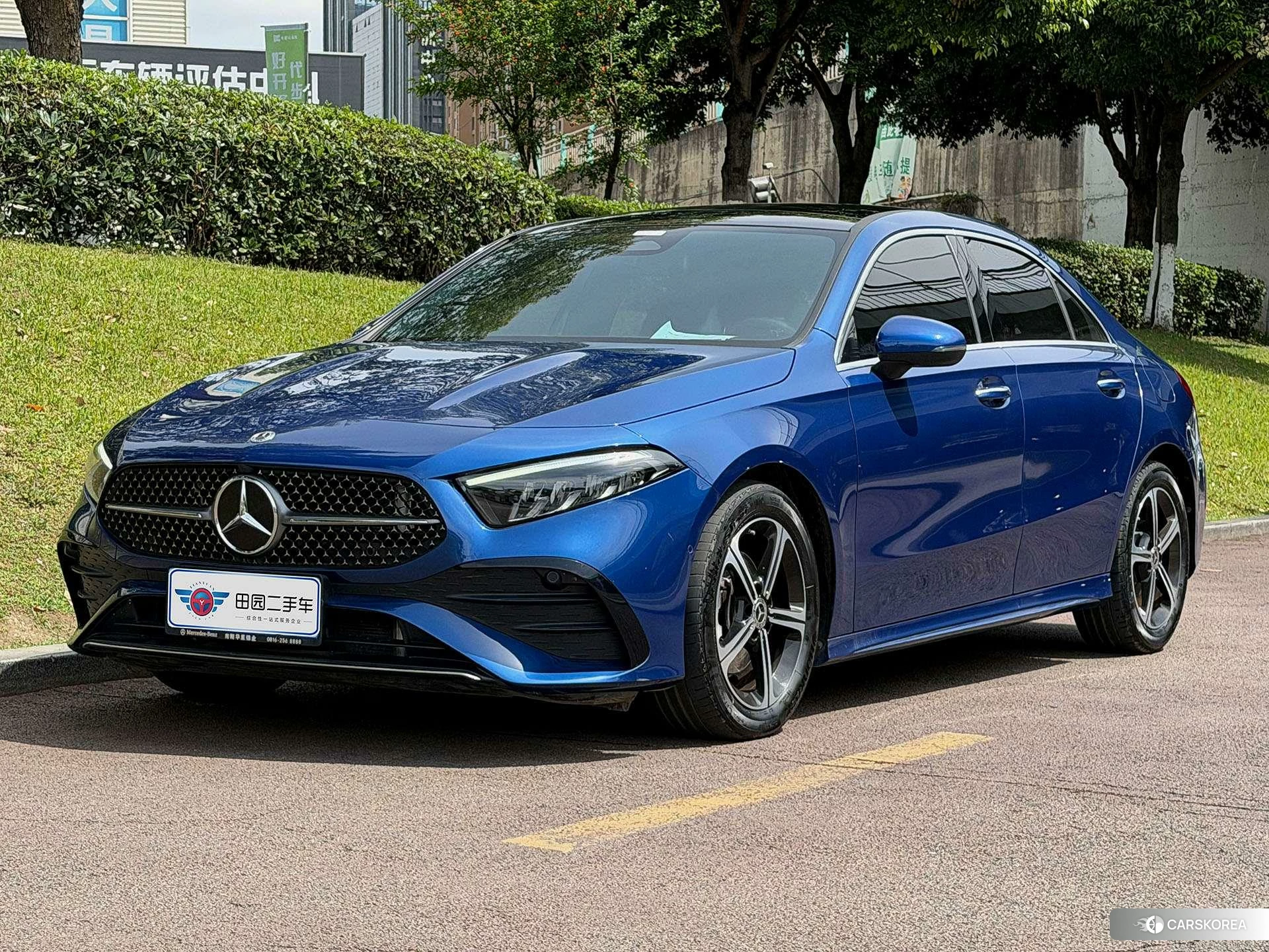 Mercedes-Benz Class A 2022 Синий из Китая