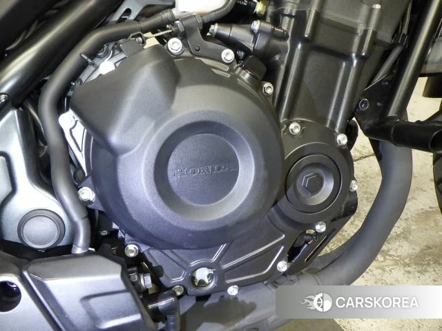 Engine photo