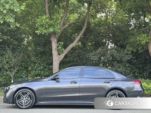 Mercedes-Benz Class C 2024 Темно-серый из Китая