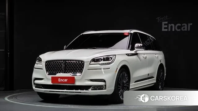 Lincoln Aviator 2nd generation 2020 Белый из Кореи