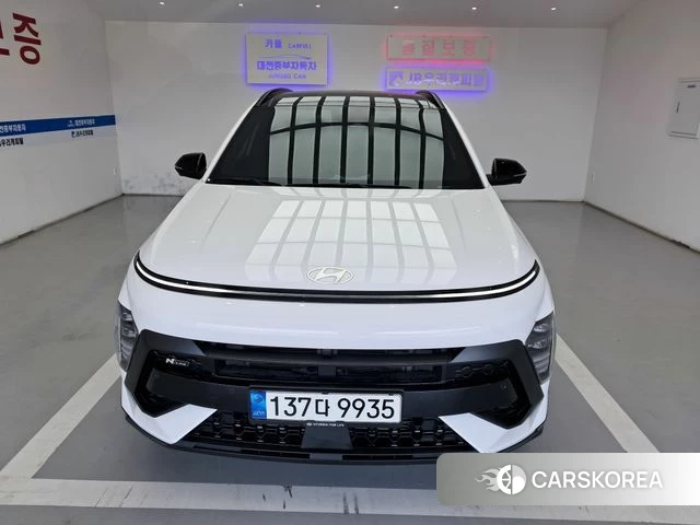 Hyundai Kona (SX2) 2023 Белый из Кореи