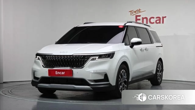 Kia Carnival 4th generation 2023 Белый из Кореи