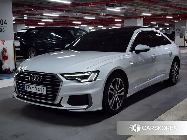 Audi A6 (C8) 2022 Белый из Кореи